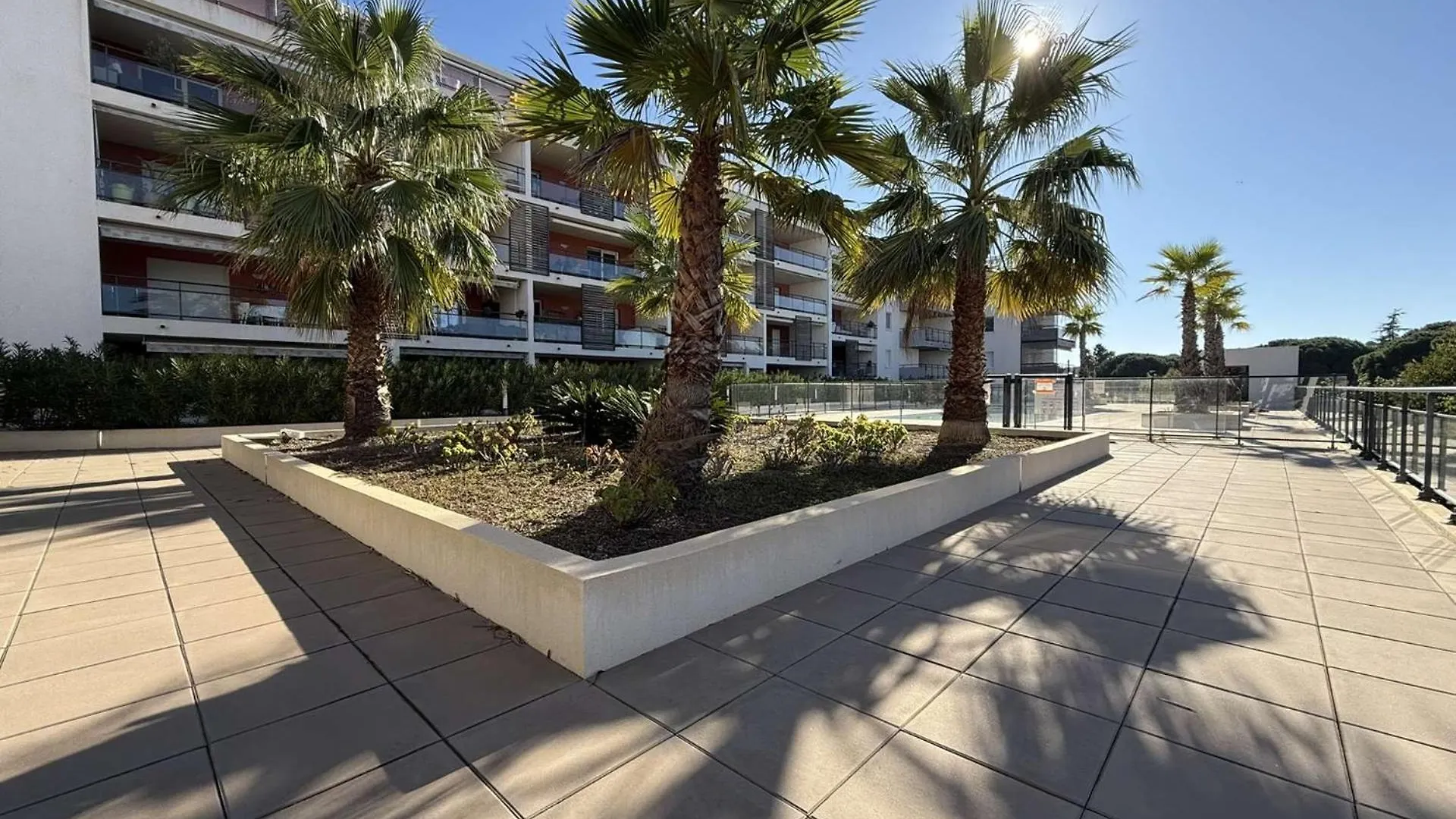 Apartment T3 L'Eden- Piscine- Clim- Commerces Le Lavandou France